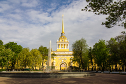 Александровский сад в Санкт-Петербурге