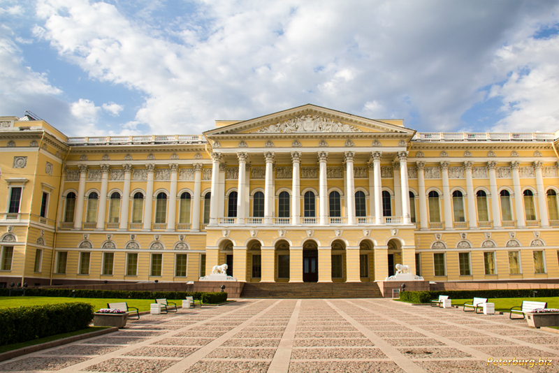 Михайловский дворец в Санкт-Петербурге