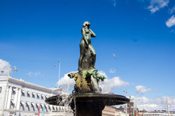 Хельсинки - парк Эспланада и фонтан Хавис Аманда