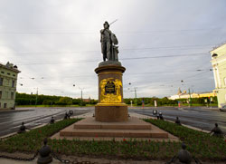 Фотографии памятников в Санкт-Петербурге