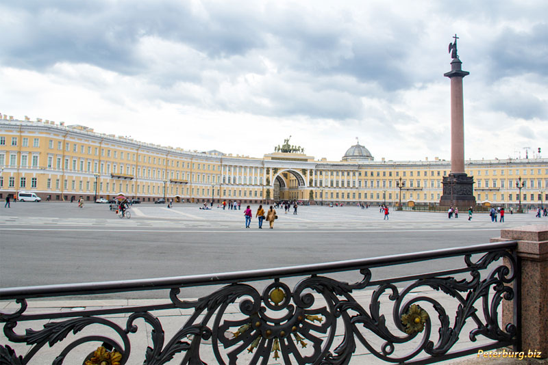 Фотографии площадей в Санкт-Петербурге - Дворцовая площадь