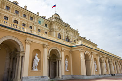 Экскурсия в Константиновский дворец в Санкт-Петербурге