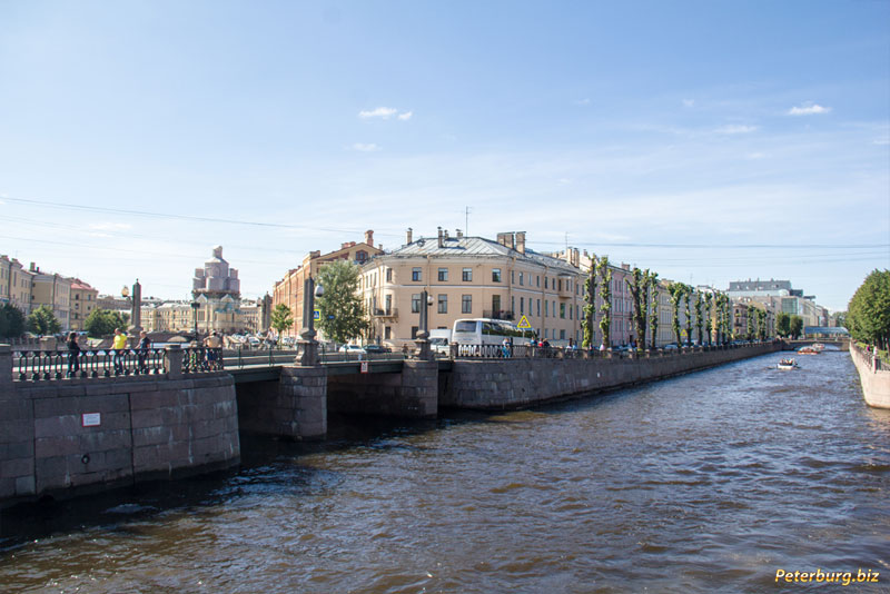 Пикалов мост в Санкт-петербурге