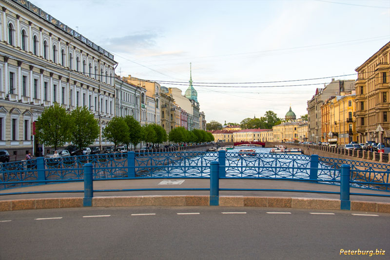 Синий мост в Санкт-петербурге