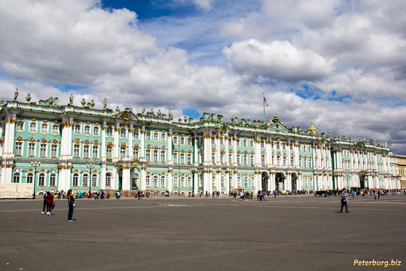 Маршрут прогулки по Санкт-Петербургу на 1 день - Зимний дворец