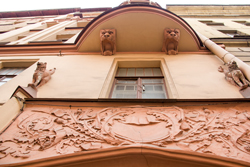 Дом Алюшинского в Санкт-Петербурге