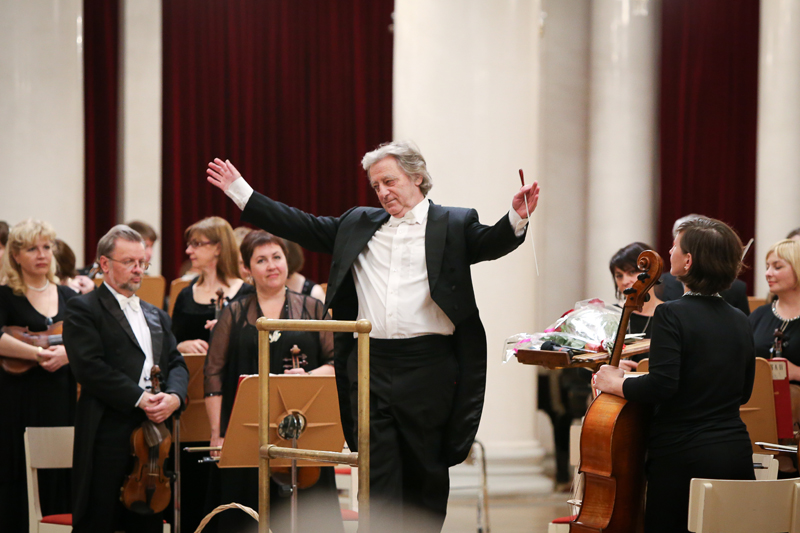 14 февраля 2015 - благотворительный концерт Государственного Санкт-Петербургского симфонического оркестра «Классика» в клубе «А2» в Санкт-Петербурге