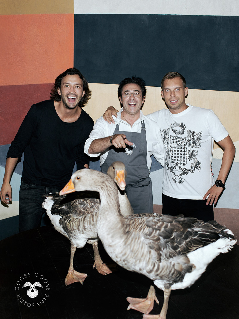 15 августа 2014 - открытие итальянского ресторана Goose Goose и винного бара Bar27 в Санкт-Петербурге в сентябре