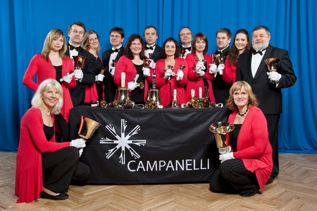 2 января 2015 - ансамбль ручных колоколов «Campanelli» с программой «Колокольный звон» в КЗ «Яани Кирик» в Санкт-Петербурге