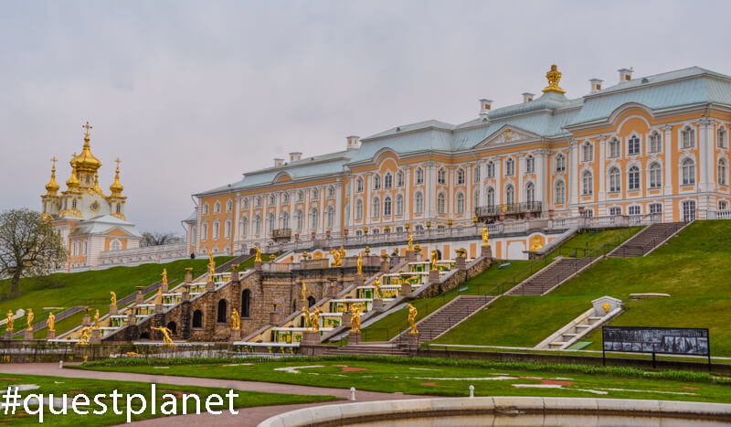 Квест-экскурсии QuestPlanet в Санкт-Петербурге - Петергоф – столица фонтанов